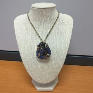 🆕 Earthbound necklace